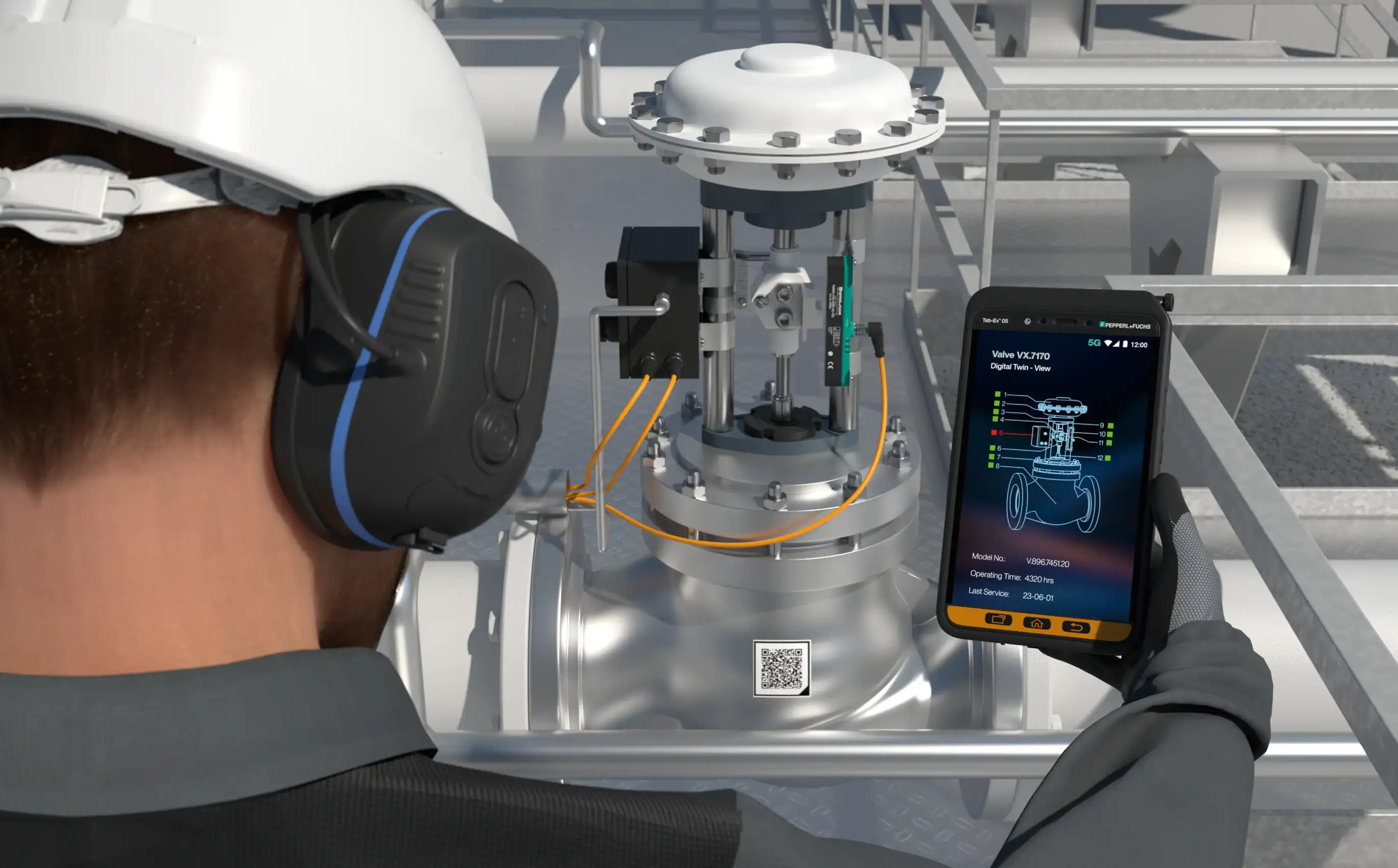 Mobile worker using the Tab-Ex 05 for maintenance