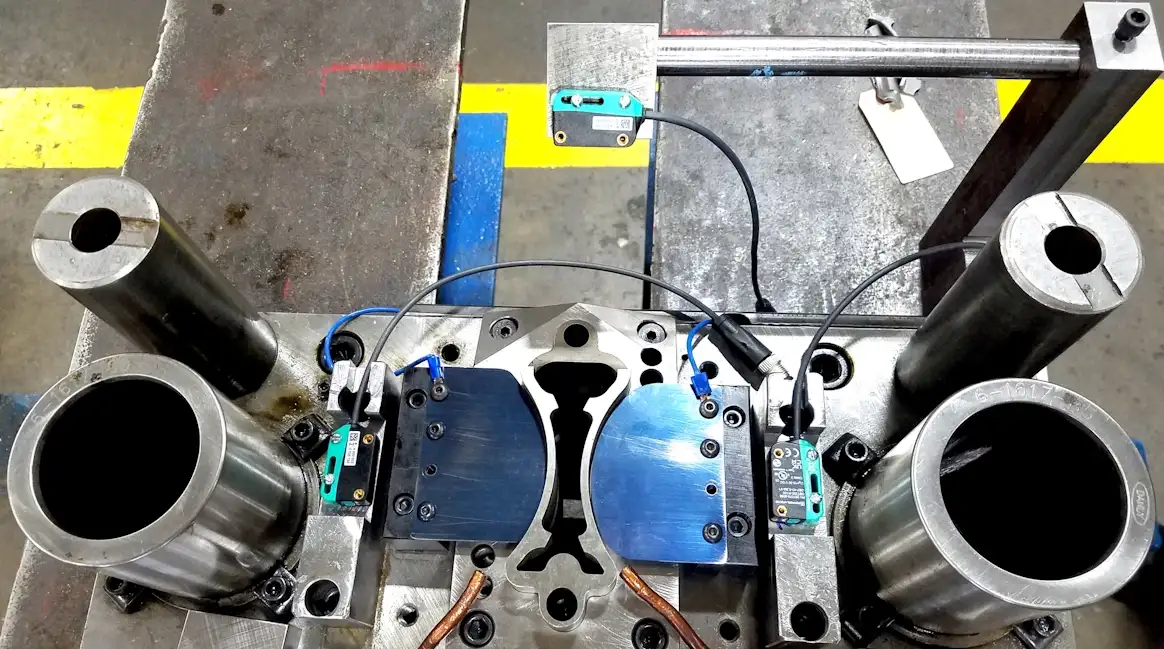 BGS Sensors Reliably Control Feed Stop and Verify Part Ejection BGS Sensors Reliably Control Feed Stop and Verify Part Ejection