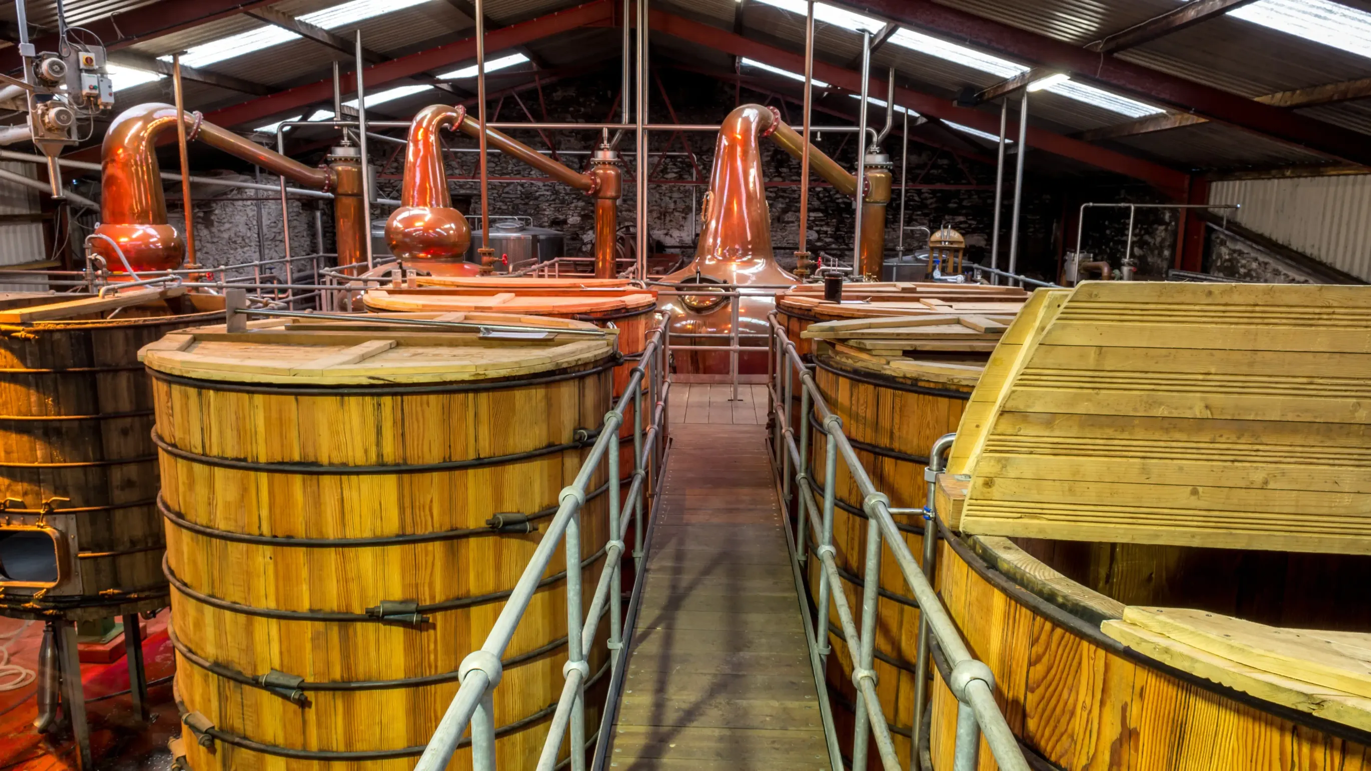 Many of the existing Scottish whiskey distilleries were built in the 18th century and need to update their automation systems according to current laws and regulations for explosion protection Many of the existing Scottish whiskey distilleries were built in the 18th century and need to update their automation systems according to current laws and regulations for explosion protection
